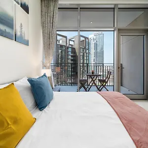  شقة Lux Boulevard Dowtown Views